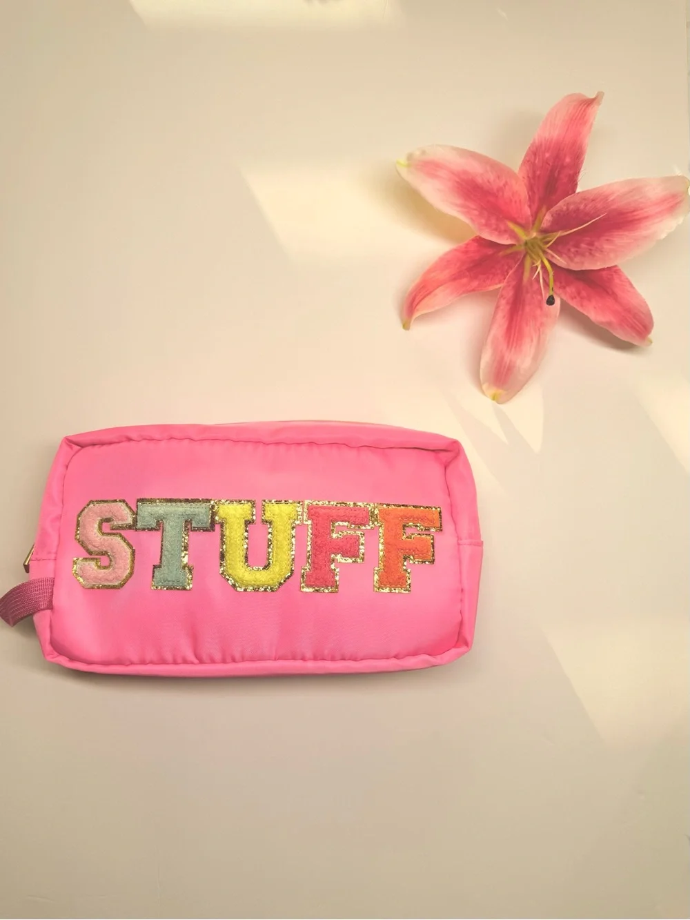 💐 Pink “STUFF” letter bag